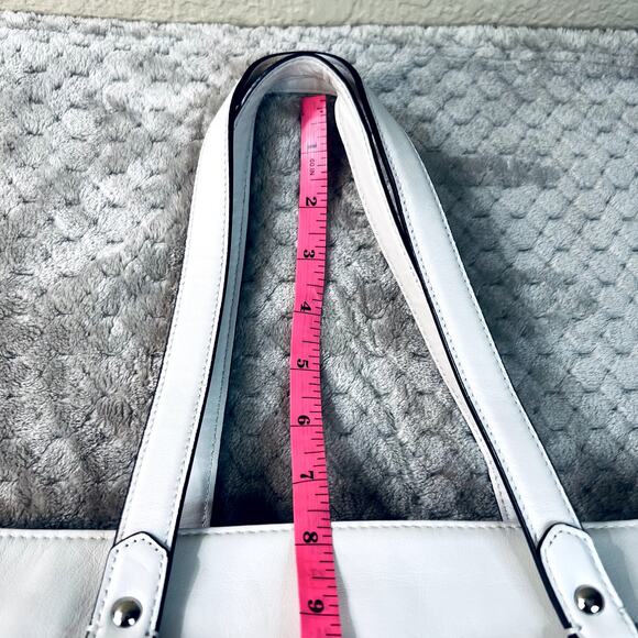 Coach Shoulder Bag Purse Reptile Tote Charlie Embossed Python Leather F28723 - Picture 7 of 16